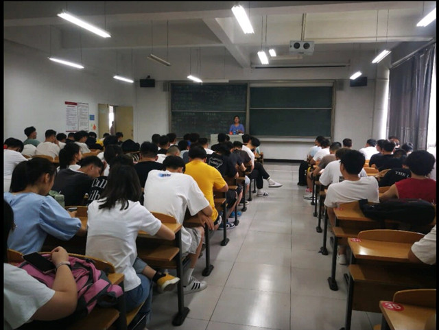 【辅导员说完满】“人在立身 唯在诚信”——智能工程学院18、20级辅导员说完满