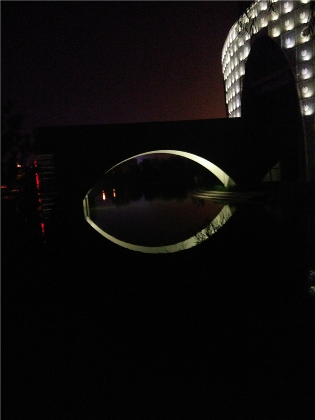 【前行】第87期:这世界有朝夕有四季 有理想有远方