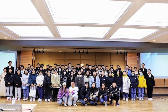 勤学办公技能 勇立时代潮头——经济与管理学院开展【士·能】“办公软件基本实操”锐士营成长计划专项能力实操培训会