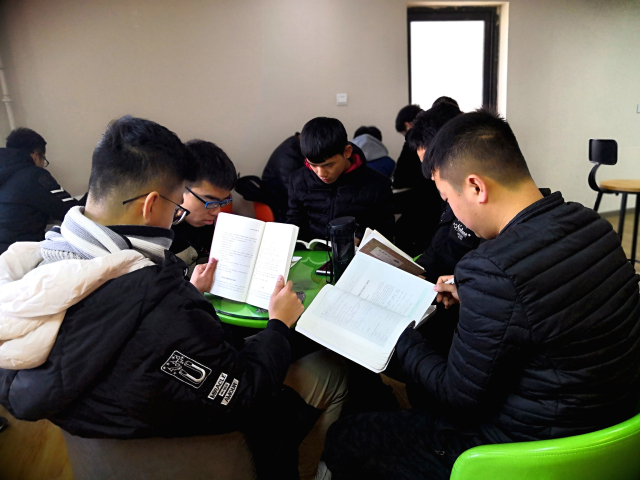 【完满班级】多读书 读好书 好读书——软件工程1804班“我与书籍的约会（一）完满班级活动