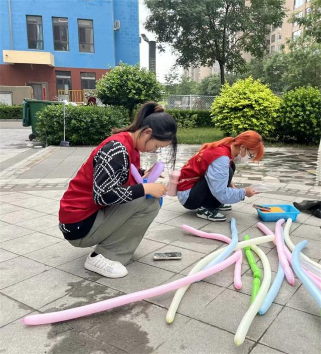 情暖“六一” 与爱“童”行——淬炼·国际商学院志愿者助力金色摇篮幼儿园“六一”特别活动