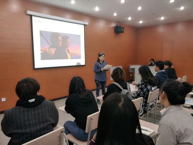 【辅导员说完满】艺术传媒系2016级辅导员说完满之象牙塔里的爱情