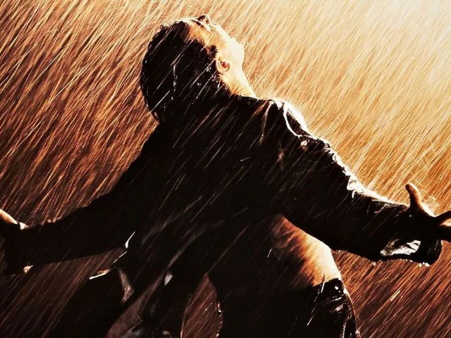 【完满团支部】怯懦囚禁灵魂 希望释放自由 励志主题观影——大数据学院、信息工程学院数据2202班完满团支部活动