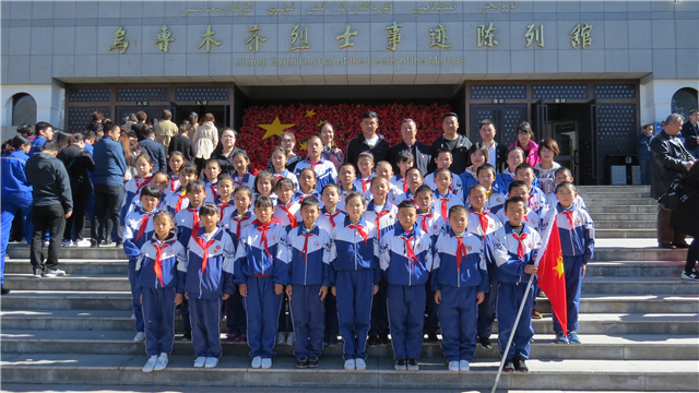 西部之声第29期:山西姑娘圆梦西部 三尺讲台上播撒希望