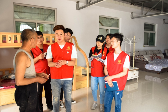 科技引领农业创新 精准扶贫促发展