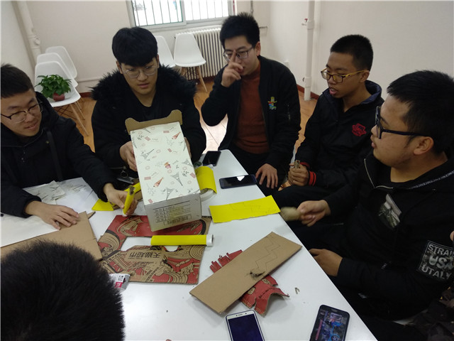 【完满班级】舞动的手指 静止的纸盒——智能工程学院17级完满班级活动集锦（六十一）