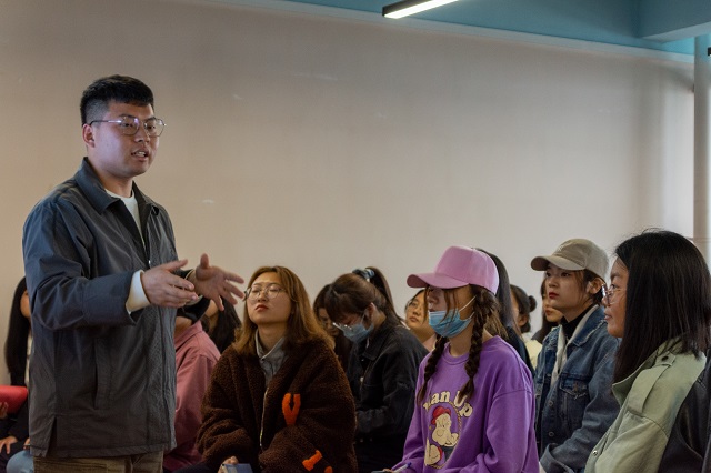 【1+1>2】通识嘉年华之影视沙龙 学子领略镜头的魅力