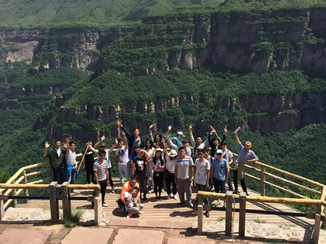 【完满班级】带着美好的回忆勇敢追随太阳的脚步——艺术传媒学院2014级动画1402班完满班级之我们的青春纪念册