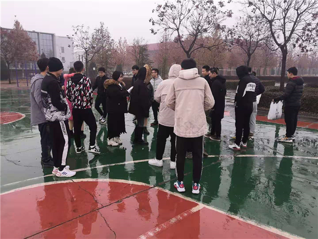 【完满班级】爱护环境 人人有责——大数据学院、信息工程学院物联2003班完满班级