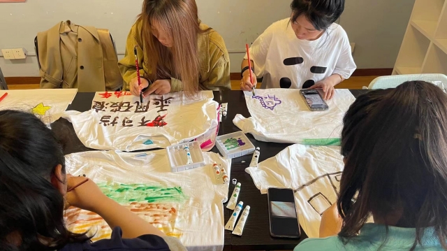 无悔青春 逐梦星河——商务英语学院五月上旬完满团支部活动集锦