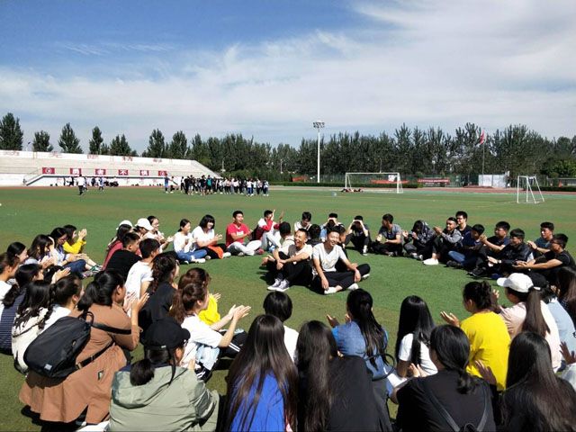 【完满班级】艺动青春 我型我宿 ——艺术传媒系环设1703、环设1704宿舍才艺大比拼