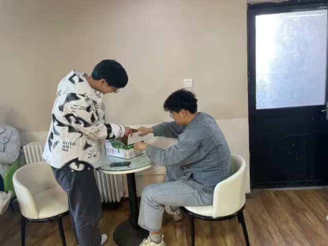 【完满团支部】物尽其用 万漉为纸——淬炼·国际商学院审计2202班完满团支部活动