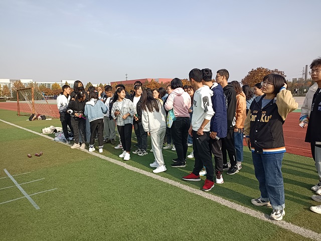 【完满班级】乘风破浪 奋勇激昂——食品与环境学院动医2101班完满班级活动