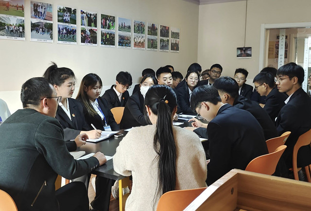 凝心聚力 攻坚落实——智能工程学院第九届学生会指导工作专题座谈