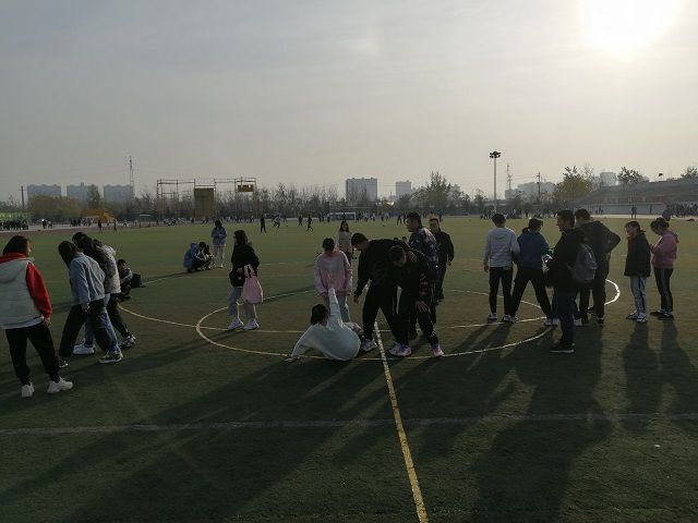 【完满班级】爱心接力 投身公益——食品与环境学院生技2002班完满活动