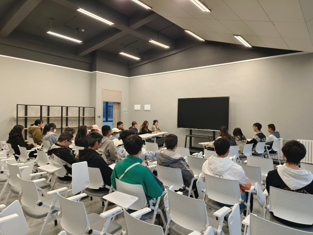 【完满团支部】群雄舌战展雄风 争锋相对辩天下——大数据学院、信息工程学院计科2205班完满团支部活动