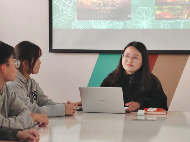 上河奇遇记 畅游影世界——上河书院举办“24帧人生”系列活动