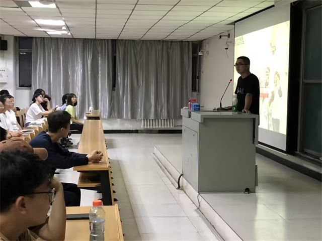 学长计划第1096期：经生有约·“椿去秋来 开启大学之旅”——经济与管理学院学长计划第177期