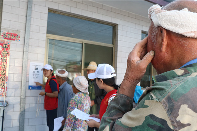 【三下乡】实践纪实：留守人员问题多  爱心医疗排忧难