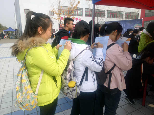 【感恩传承月】第五届“话成长·诉恩情”之游子寄家书活动顺利举办