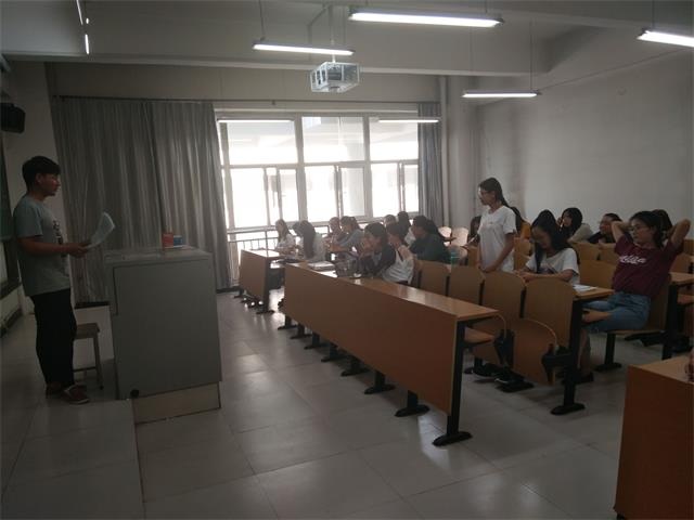 【完满班级】艺术光年 火力全开——淬炼商学院“艺”动青春主题活动(三十三)