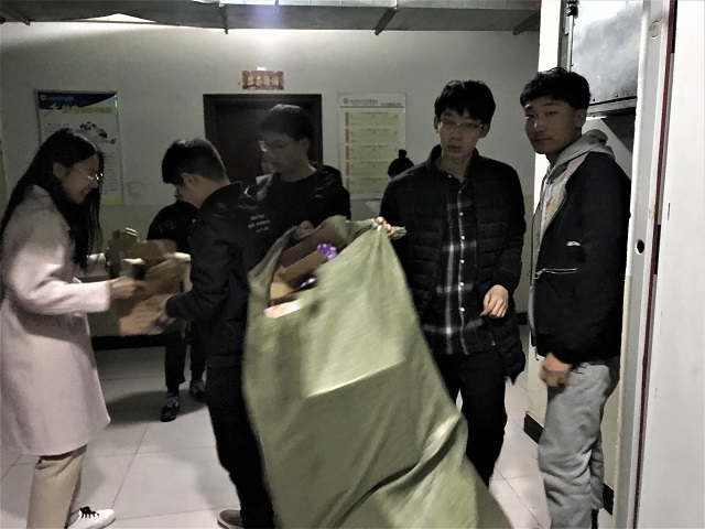 【完满班级】春有春的来意 公益之行——远景1805班举办完满班级活动