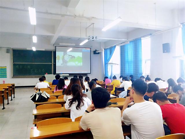 【完满班级】青春永不逝——食品与环境学院2016级生技一班完满班级活动