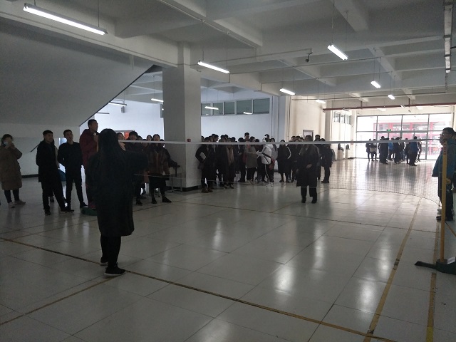 【完满班级】谁与争锋 羽毛球竞赛——环科系食安1601、1604和1605班举办完满班级系列活动