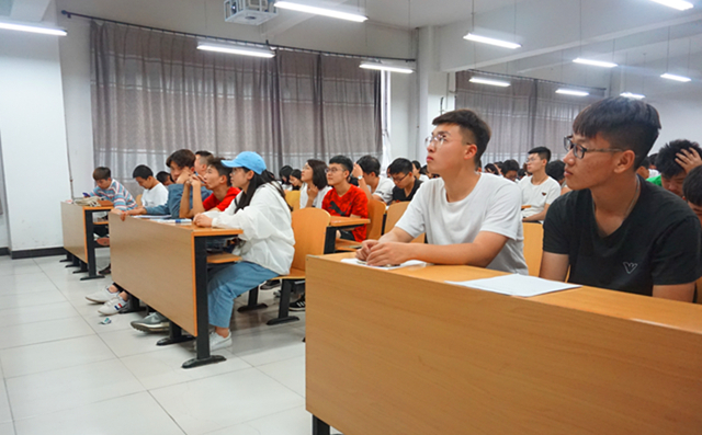 【辅导员说完满】蜕变自我 雅量他人——大数据学院、信息工程学院辅导员说完满之人际交往