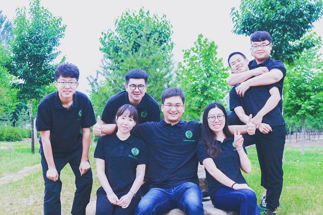 闪光的信院第191期:不徒俯视巾帼 直欲压倒须眉——赵金楠