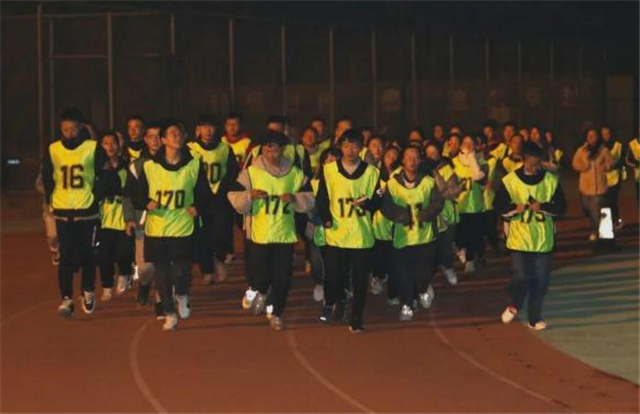 【信院力量·书联】重温精彩瞬间 放飞青春梦想