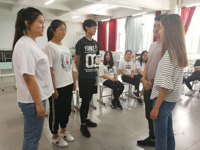 挑战全能 智享青春——艺术传媒系第四届“我要一站到底”传媒杯智力挑战赛