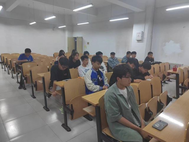 青春正当时 不负好时代——大数据学院、信息工程学院五月完满团支部活动集锦(五)