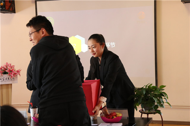 【1+1>2】长风破浪 尽展青春风采——箕城书院、食品与环境学院联合举办“咱们职场瞧一瞧”模拟面试大赛