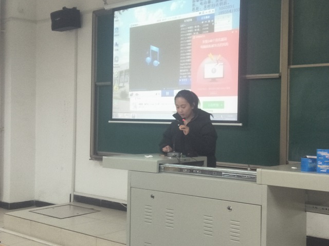 【完满班级】唱响时代记忆 秀出自我——外国语言文学系经贸1701班、涉外1701班、英语1705班12月完满班级活动