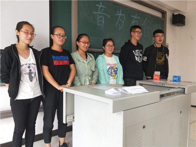 【完满班级】我和小刚有个约会——淬炼商学院“艺”动青春主题活动(十八)