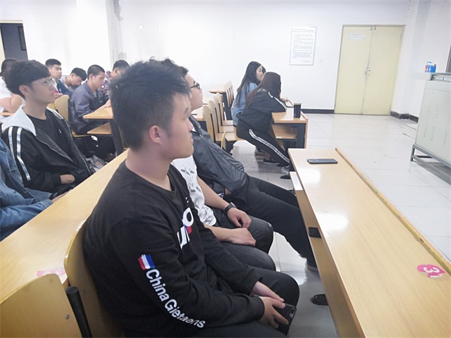 【完满班级】同献爱心 共筑希望——软件工程1804班开展完满班级活动