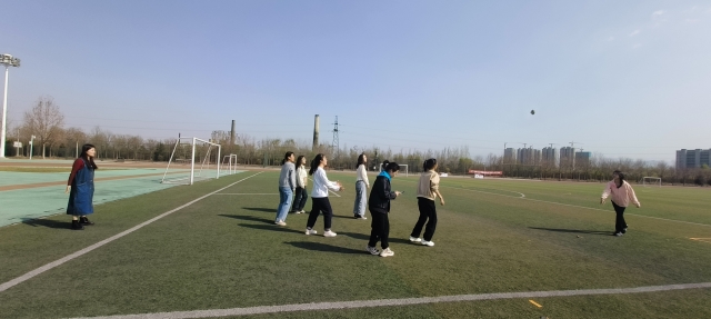 与春相约 花期不误——商务英语学院四月上旬完满团支部活动集锦