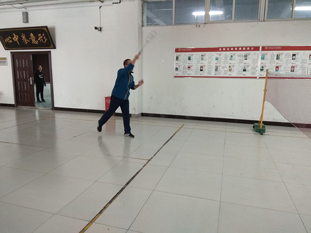 【完满班级】舞动青春  谁“羽”争锋——淬炼商学院四月完满班级主题活动（二）