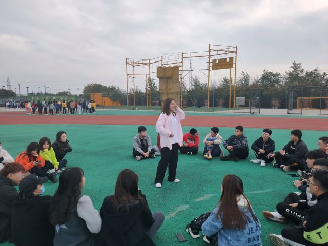 【完满班级】竞技盲猜 尽显风采——艺术传媒学院环设1901班举行团队盲猜竞技活动