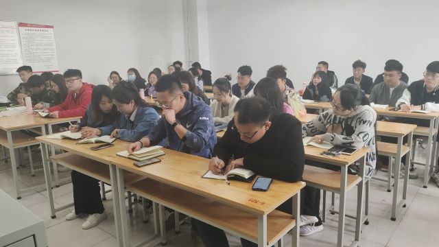 智能工程学院4月份完满教育工作部署会