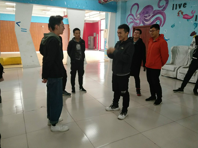 【完满班级】以梦为马 行承未来——经济与管理学院十一月完满班级活动纪实（八）