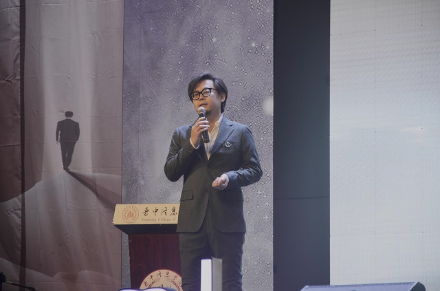 回首古韵香车 树立科幻标杆——微像文化第一届“盘古杯”科幻短视频创摄大赛颁奖晚会