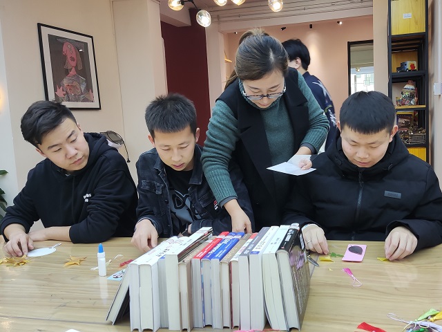 【1+1>2】在叶落中,寻找阅读时光的幸福与温暖——三达书院信息产业大咖伴读计划记
