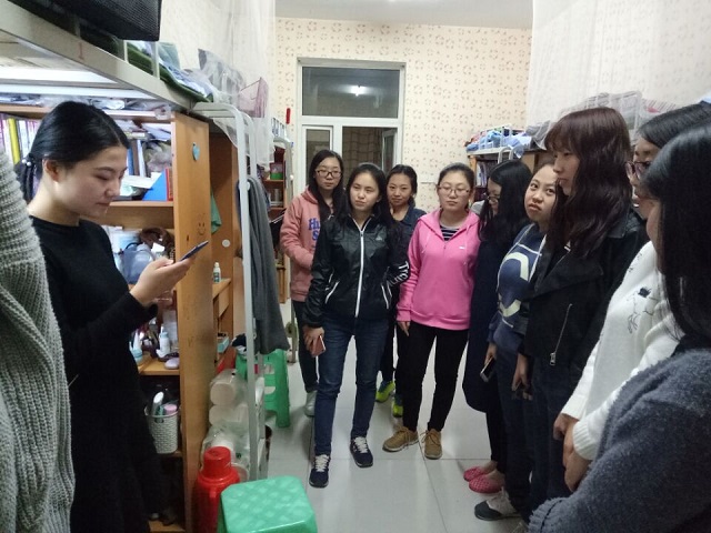 工管系14级开展学习“全国高校思想政治工作会议精神”