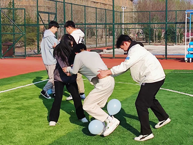 【完满团支部】青春梦想派 气球轰趴节——智能工程学院人工智能2201班完满团支部活动