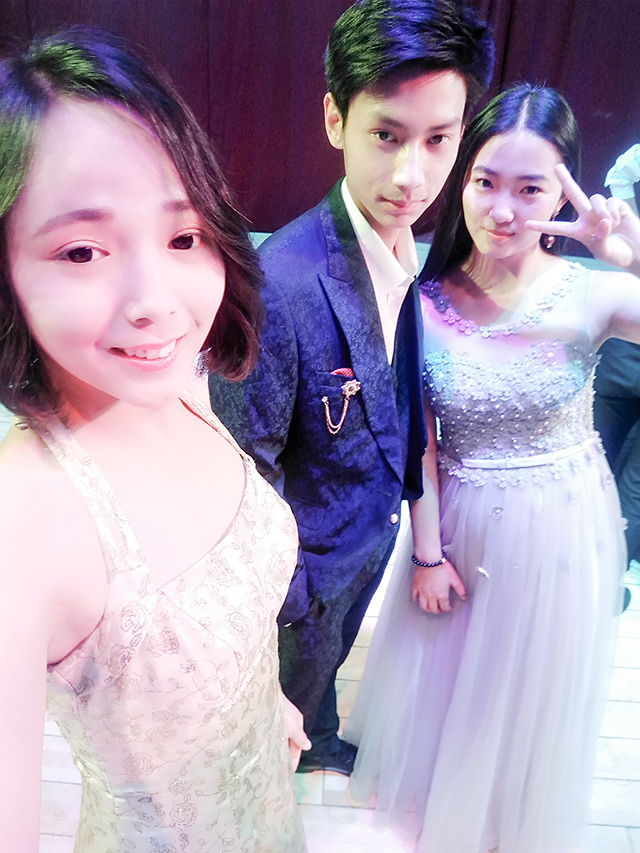 闪光的信院第179期：灯火阑珊 回荡着卑微步履的执着——田璐