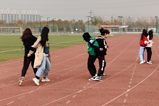【完满班级】“我要我精彩”之跑步强体魄——数字1902班完满班级活动