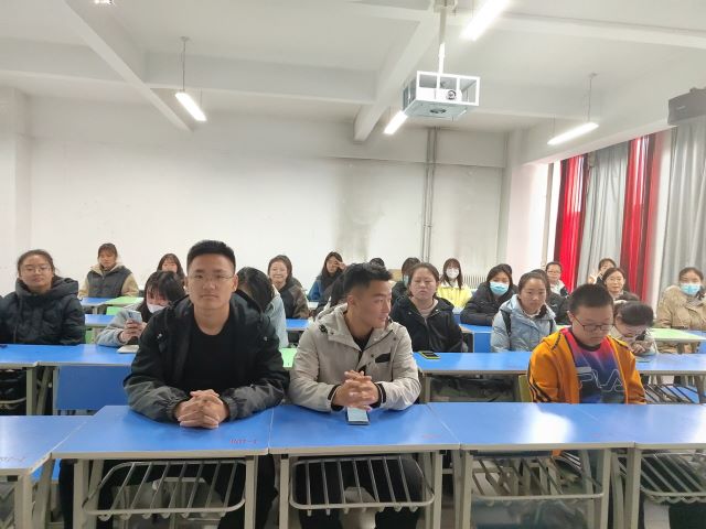 【完满班级】体验不同身份 玩转别样游戏——食品与环境学院食安2101班完满班级活动