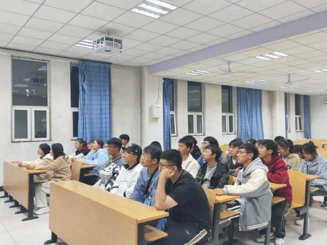 十月启航 见证第一次完满——大数据学院、信息工程学院十月完满团支部活动集锦（一）